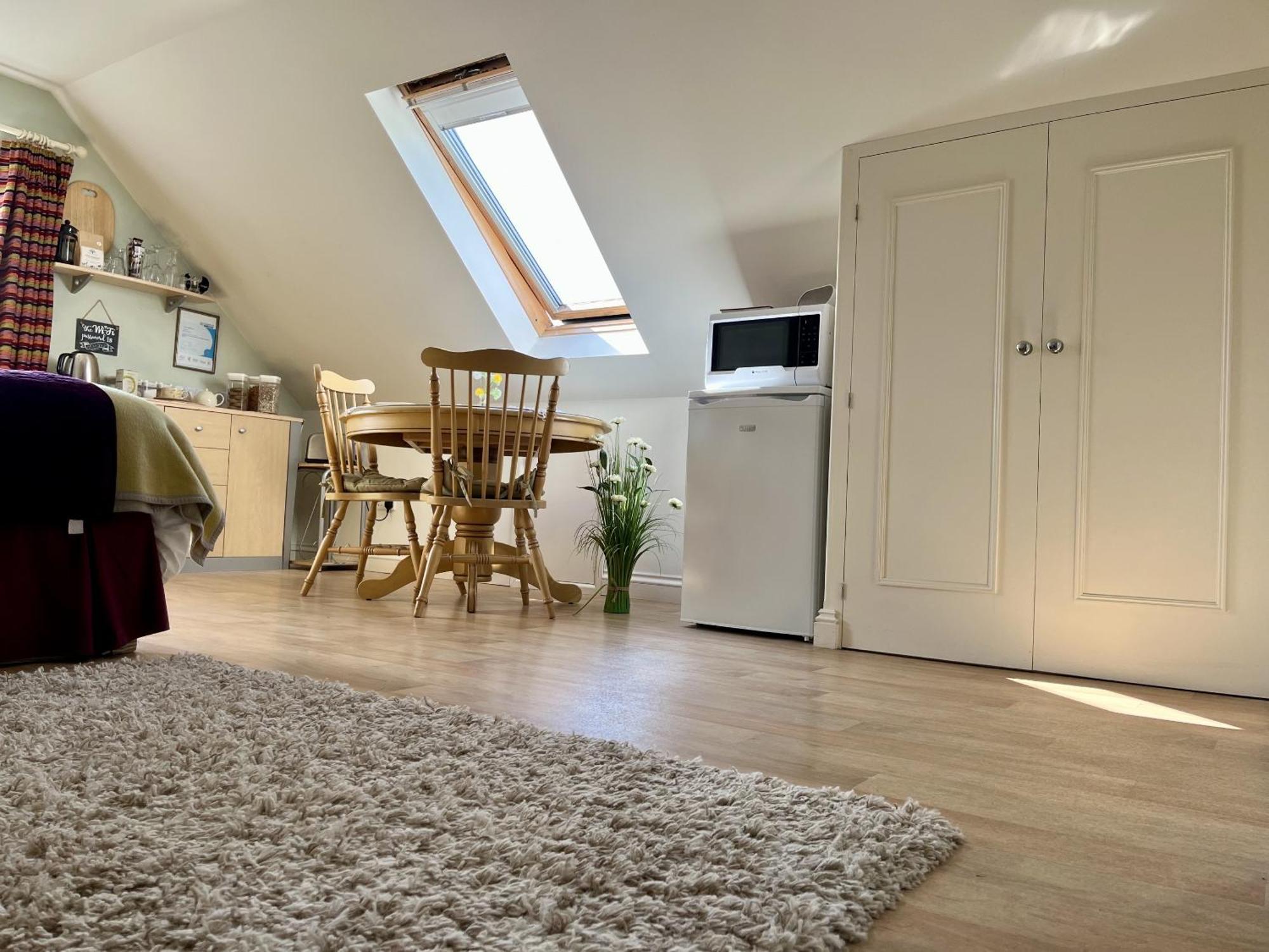 Priors Oak - A Cosy Studio With Countryside Views In Dorset Stalbridge Exteriör bild